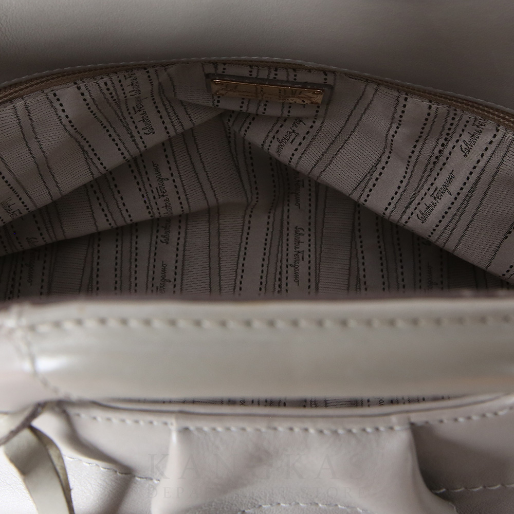 FERRAGAMO(USED)페레가모 더블 플랩 숄더백